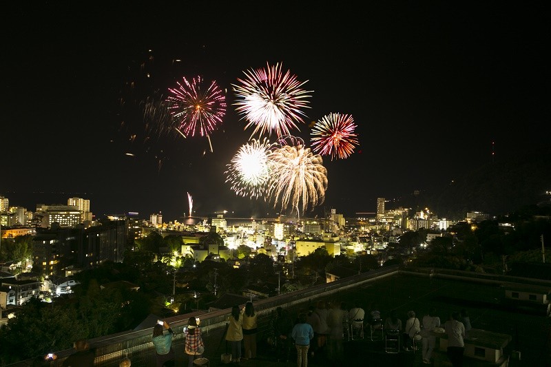 写真１atami_hanabi-2 (002)