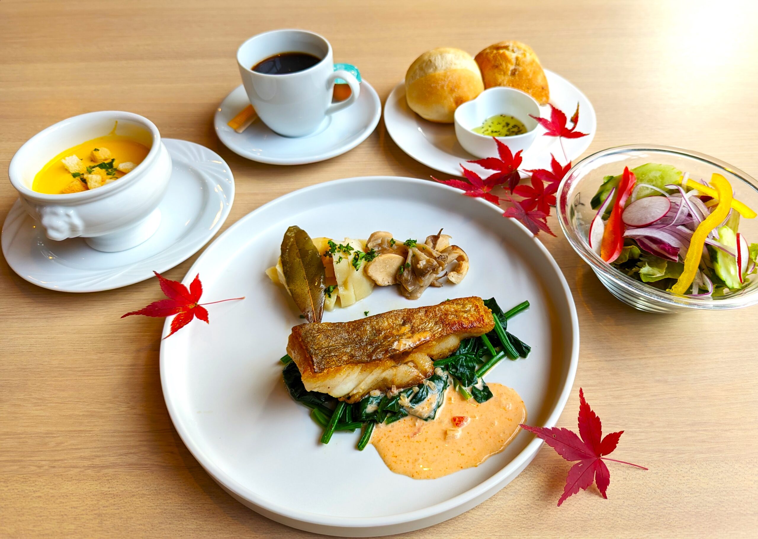 魚のポワレセット(デザート付)