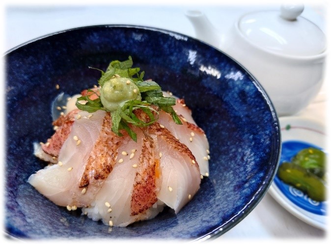 朝食　金目鯛だし茶漬け
