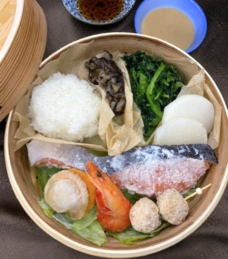 野菜と海の幸せいろ蒸し