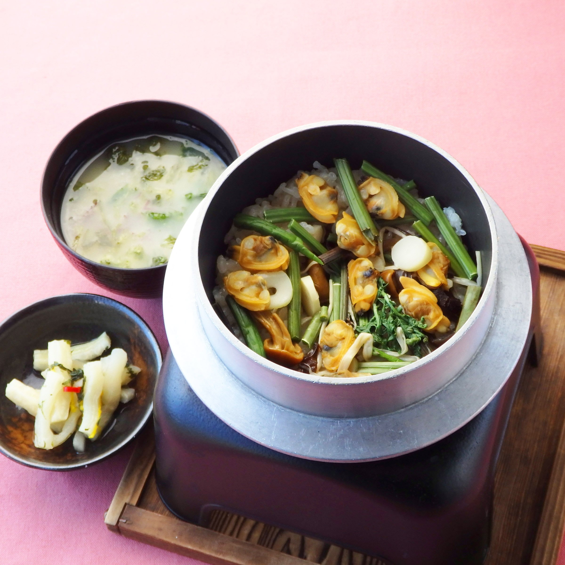 NEW　山菜とアサリの釜飯セット　3/22から