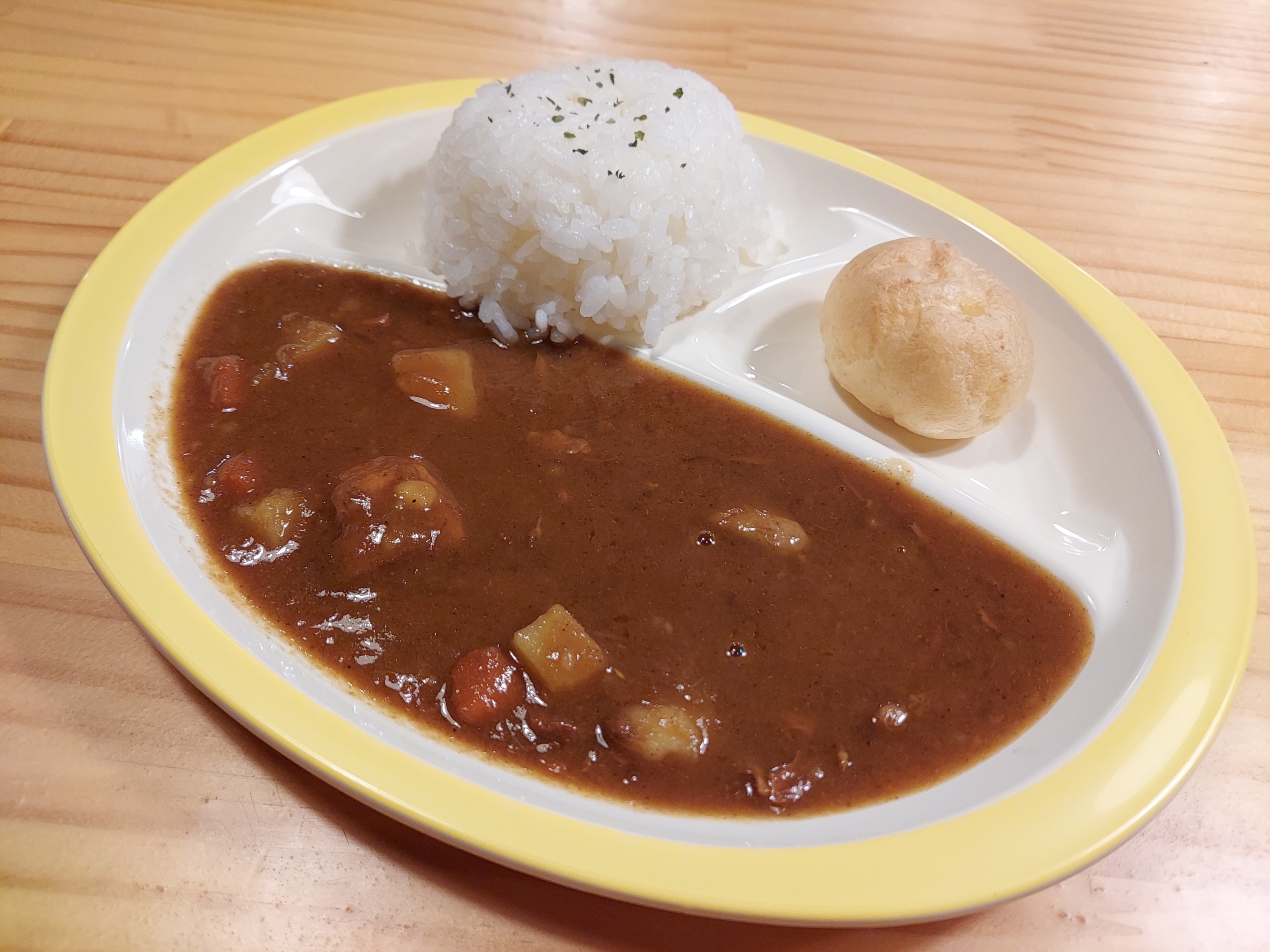 苗場特製　お子さまカレー（チキン）