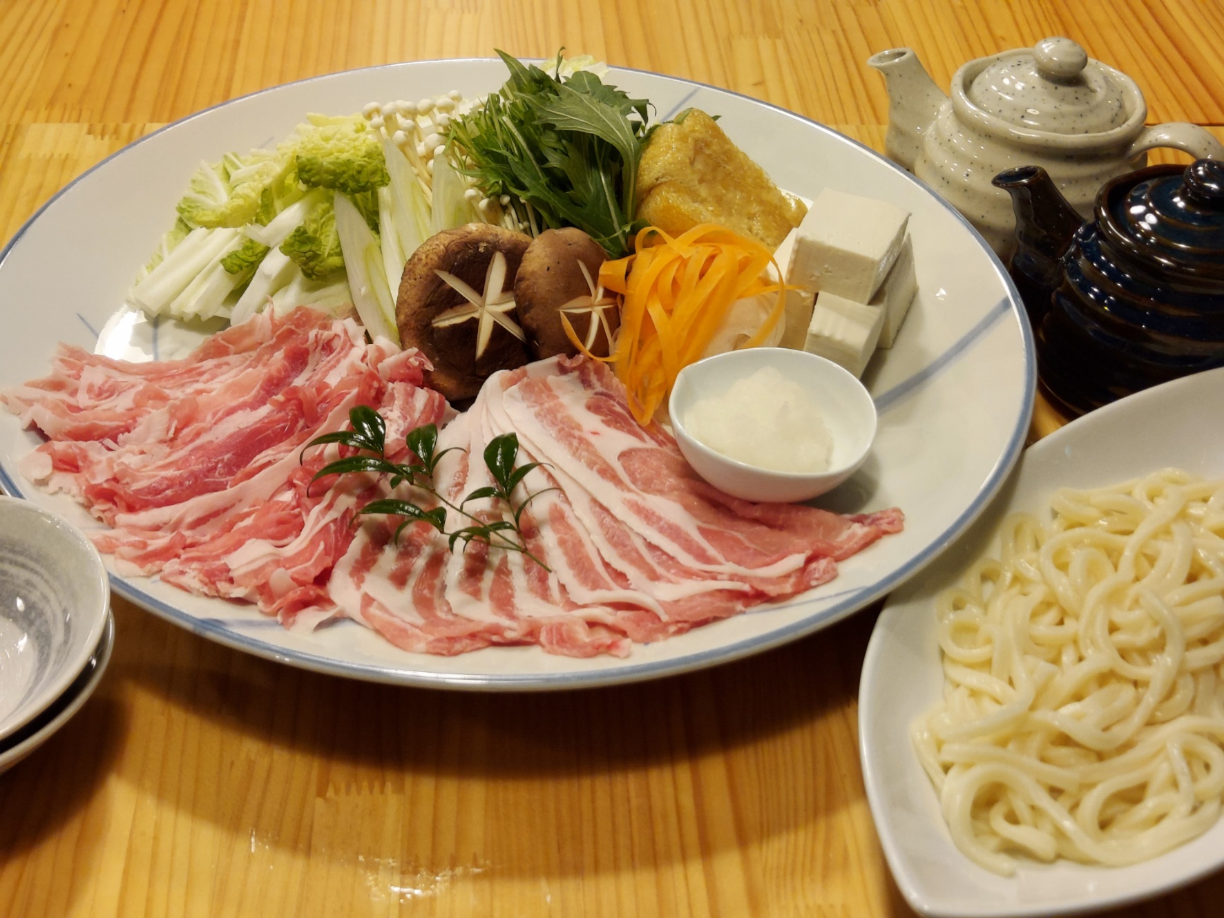 越後もち豚しゃぶしゃぶセット