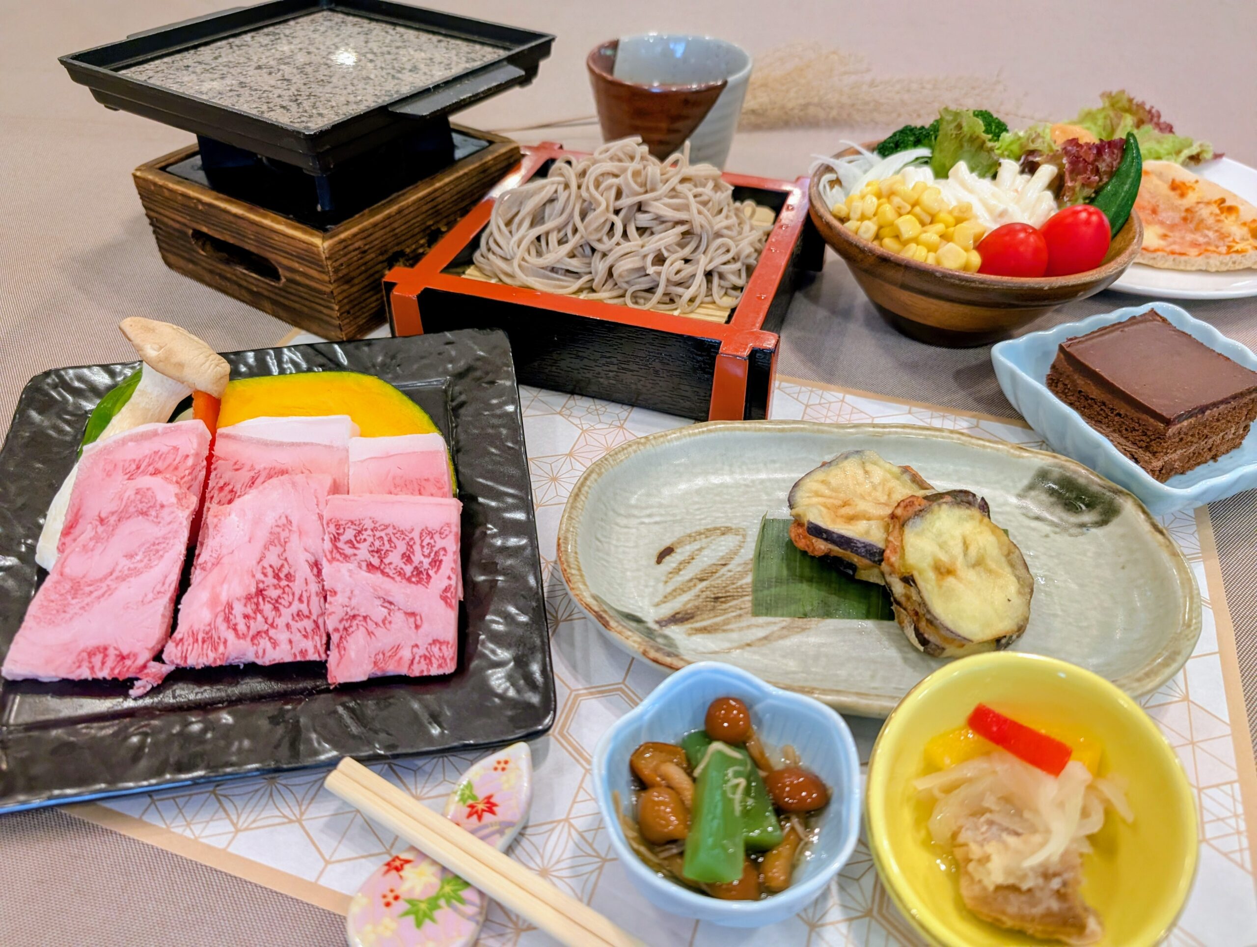 ・信州牛の陶板焼き御膳　サラダビュッフェセット
