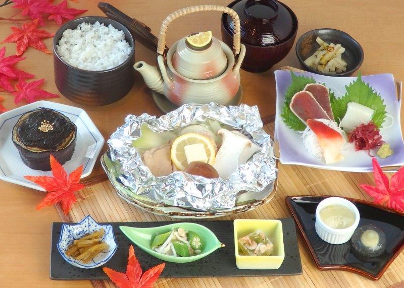 桜並木　※12月19日までの秋メニュー