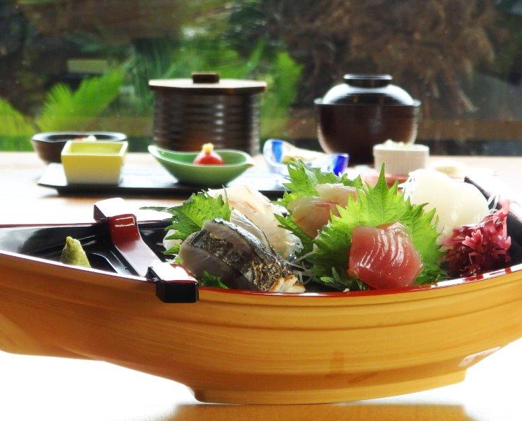 舟盛御膳　※12月19日までの秋メニュー（火曜提供不可）