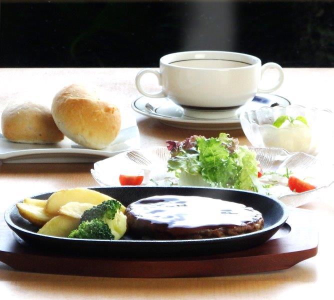 ハンバーグステーキセット